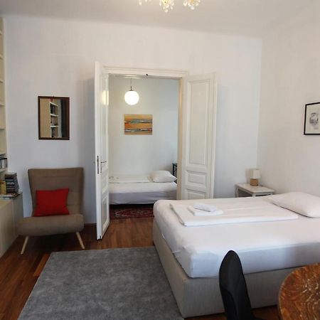 Casa Nostra - Ausgefallene Wohnung Am Augarten 비엔나 외부 사진