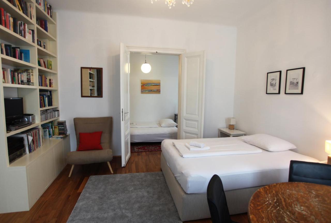 Casa Nostra - Ausgefallene Wohnung Am Augarten 비엔나 외부 사진