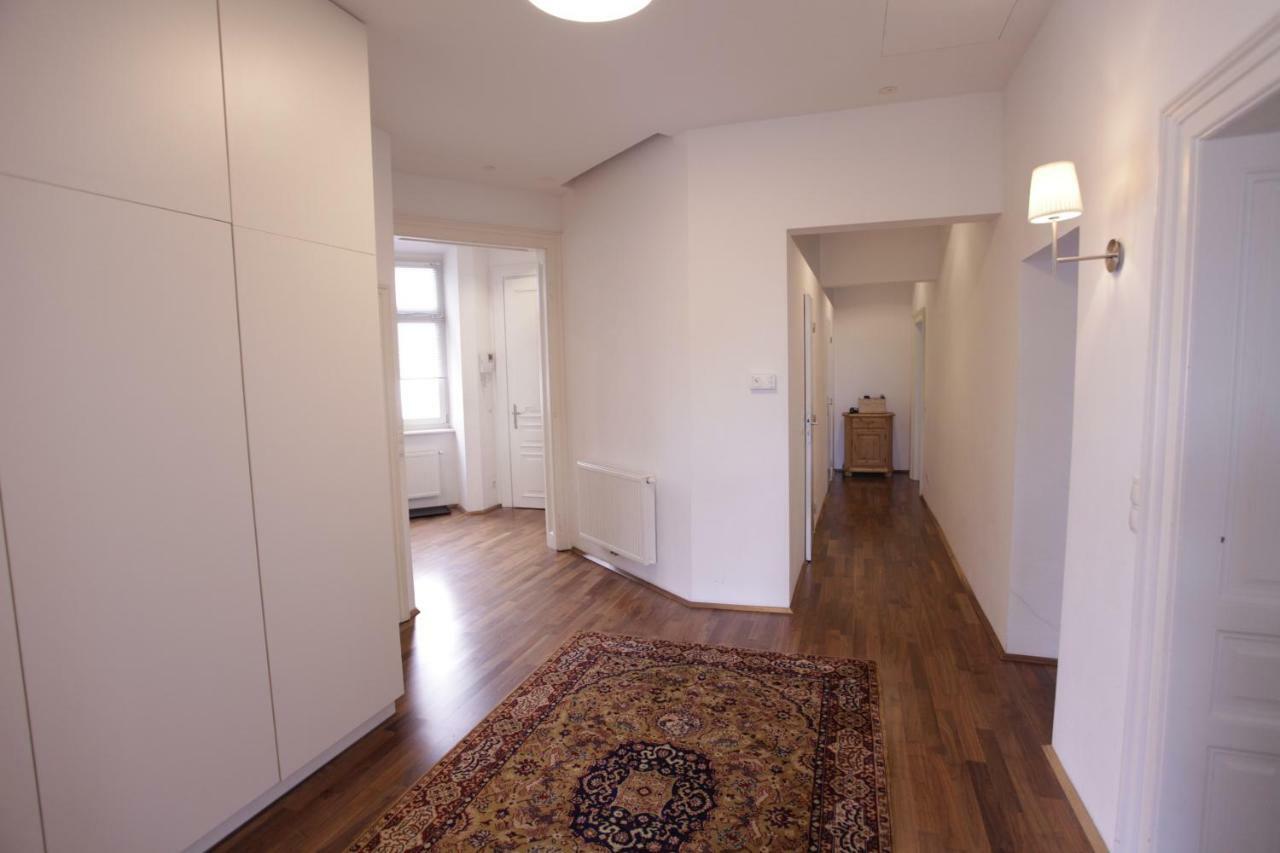 Casa Nostra - Ausgefallene Wohnung Am Augarten 비엔나 외부 사진
